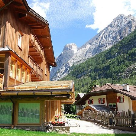 Appartamenti Chalet Orchidea Canazei Εξωτερικό φωτογραφία