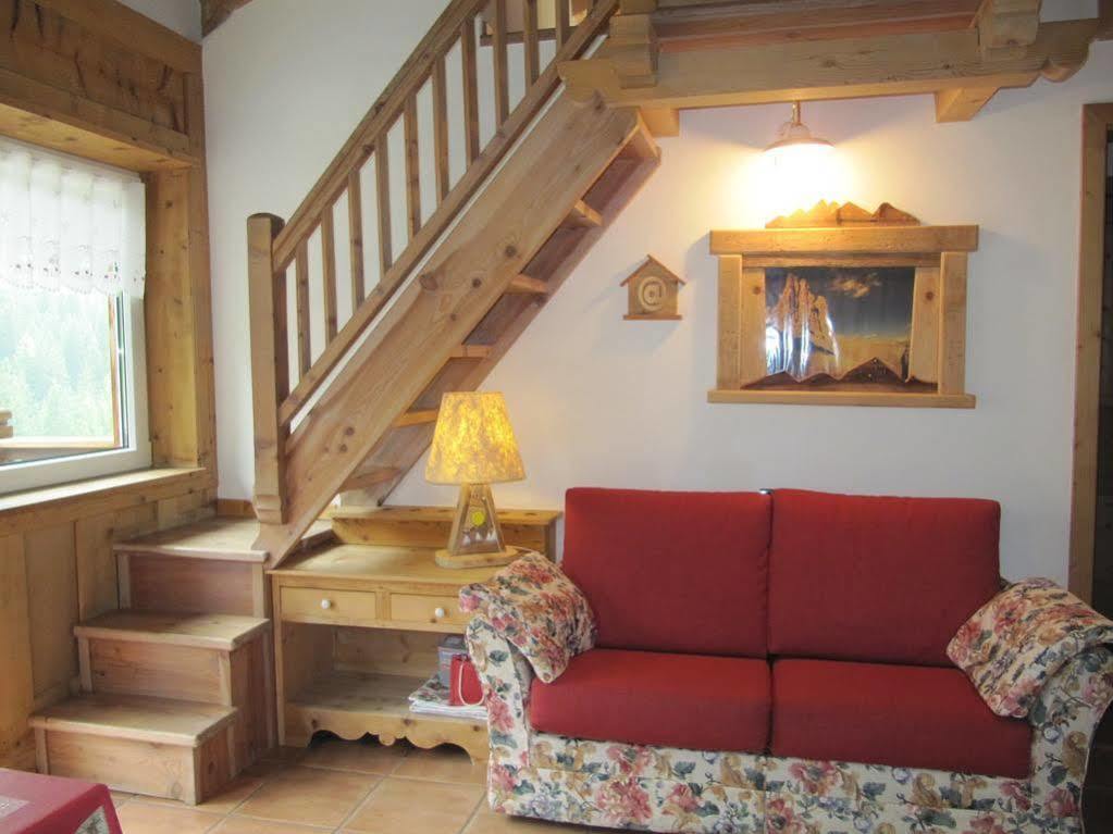 Appartamenti Chalet Orchidea Canazei Εξωτερικό φωτογραφία